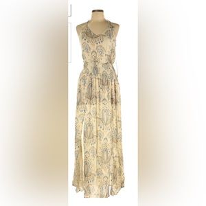 O'Neill Sleeveless Maxi Dress with a Paisley print